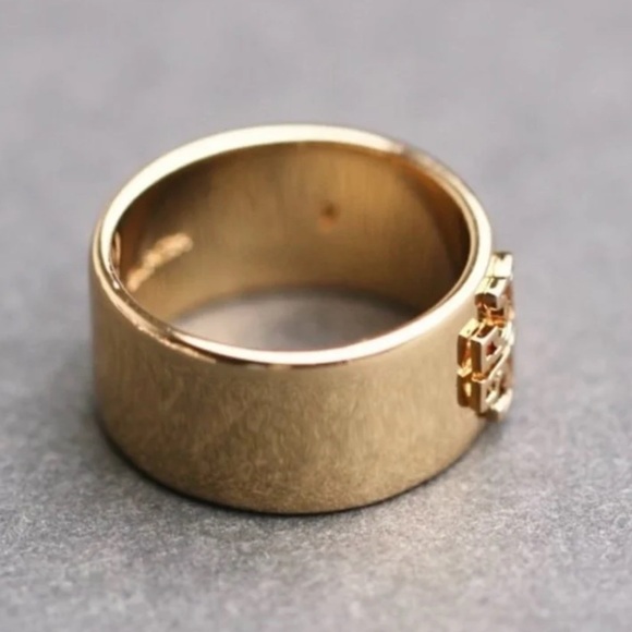 Tory Burch Gold Band Ring - Picture 3 of 6